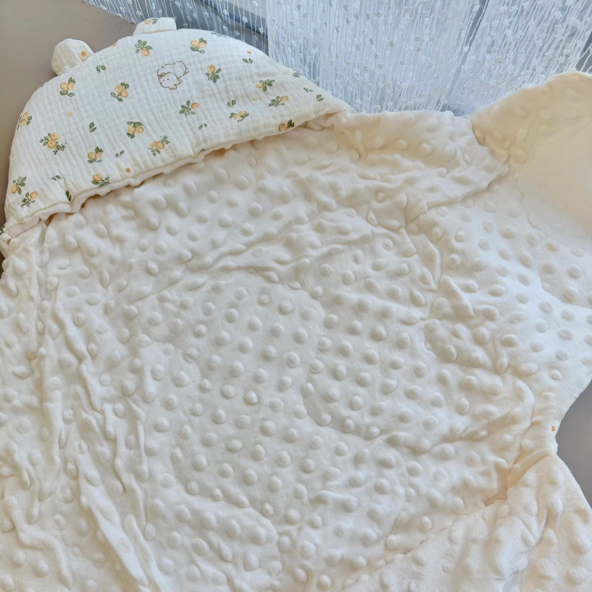 Cozy bubble sleeping bag