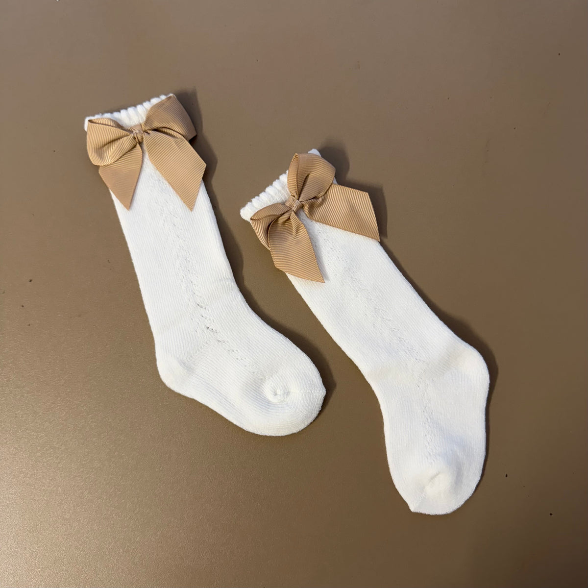 Vienna bow socks