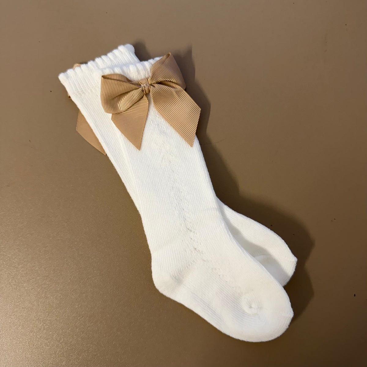 Vienna bow socks
