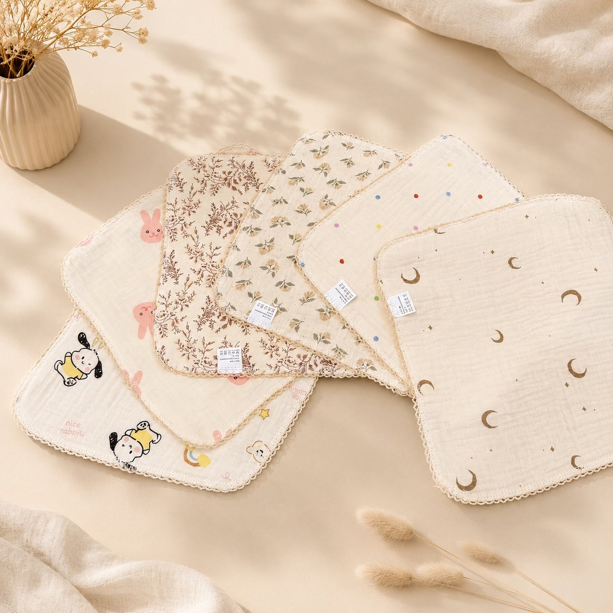 Scalloped wash cloth (1 Pc)