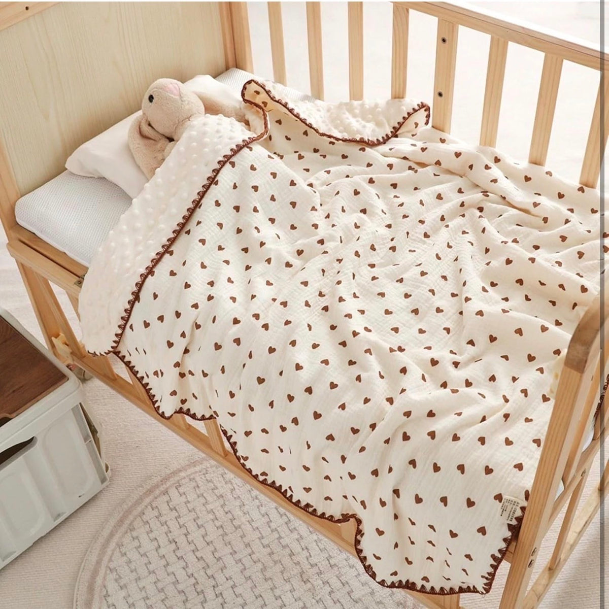 Muslin bubble blanket