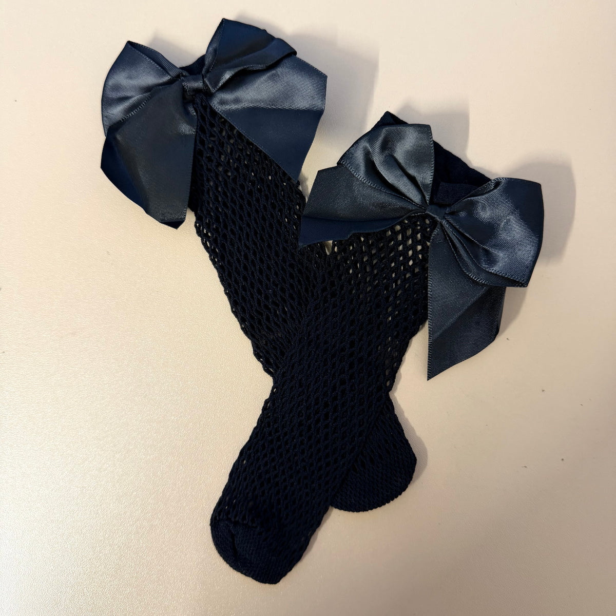 Bloom bow net socks