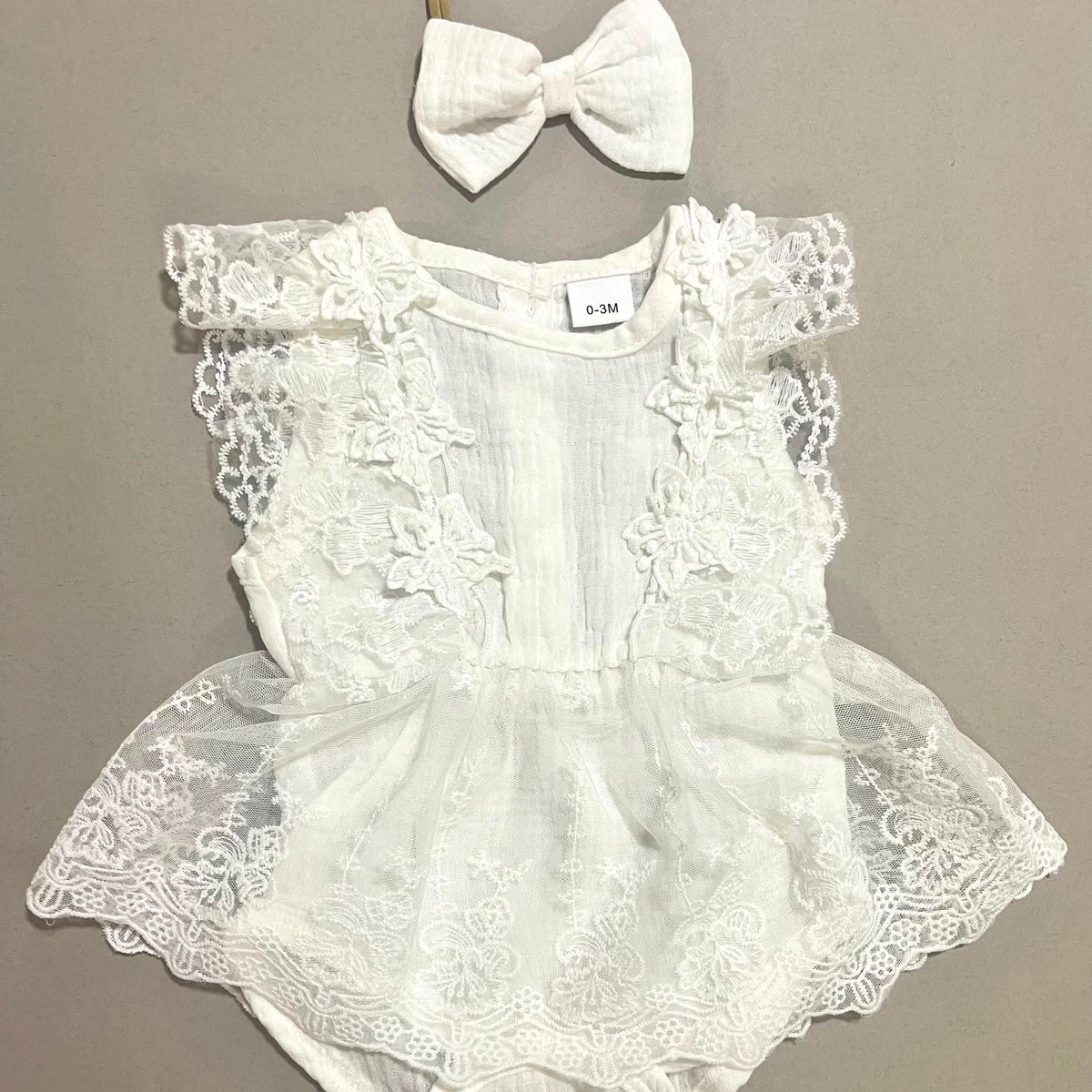 Eve lace romper