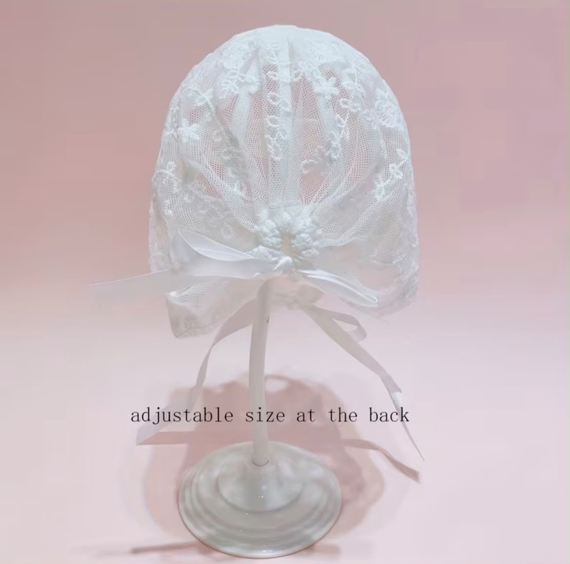 Victoria lace bonnet